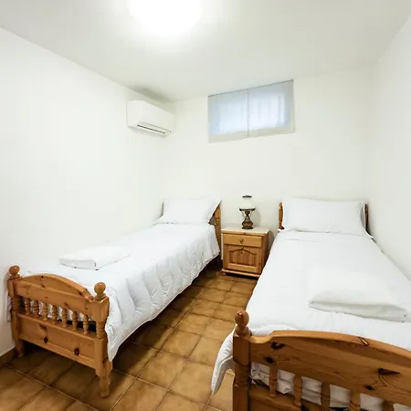 Casa Olivia - Casa Indipendente Nel Centro Di A 3 Minuti A Piedi Dal Lungomare, 5 Minuti A Piedi Dalla Piu Vicina E Vicinissima Alle Spiagge Piu Belle Della Costa Smeralda 카니지오네